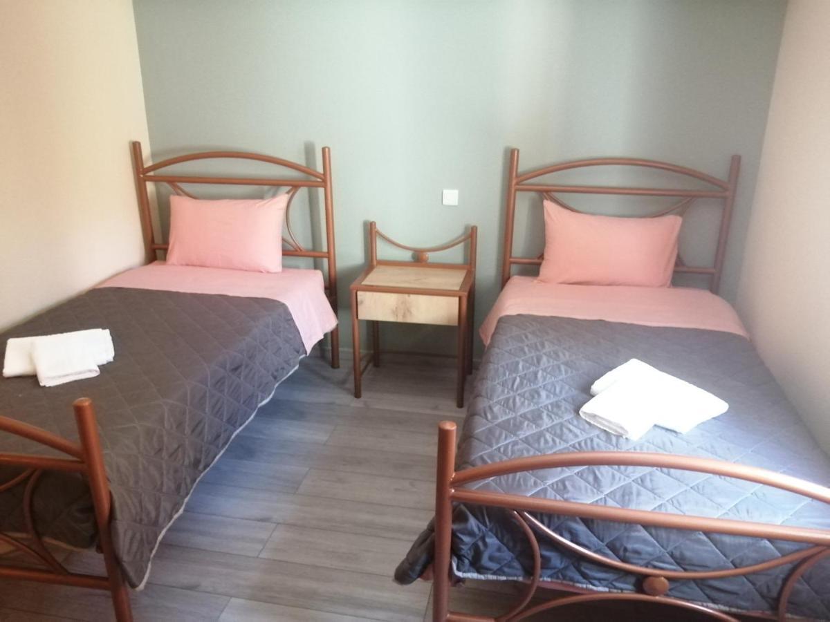 Aggelo 4 Bedroom Apartment Nafplio Bagian luar foto