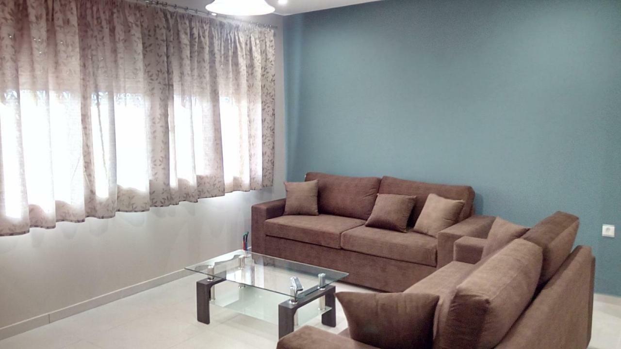 Aggelo 4 Bedroom Apartment Nafplio Bagian luar foto
